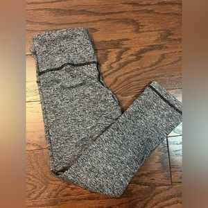 Lululemon crop wonder under leggings